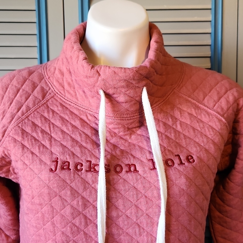 Pink Jackson Hole Quilted Sweater - Picture 9 of 12